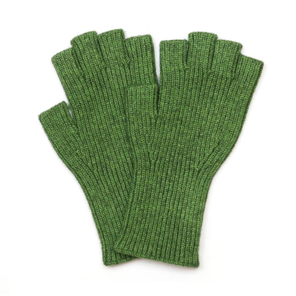 Peace of Mind Fingerless Gloves Yasmin